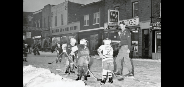 It’s Wayback Wednesday: Hockey on main street