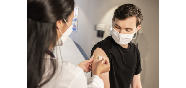 Province calls on businesses, volunteers and retired health professionals to help with vaccine rollout