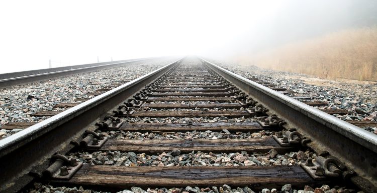 train-tracks.jpg