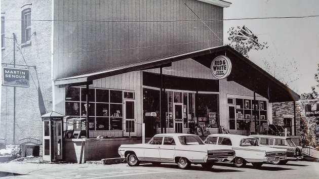 Wayback Wednesday: Red and White Store Bala, 1960s