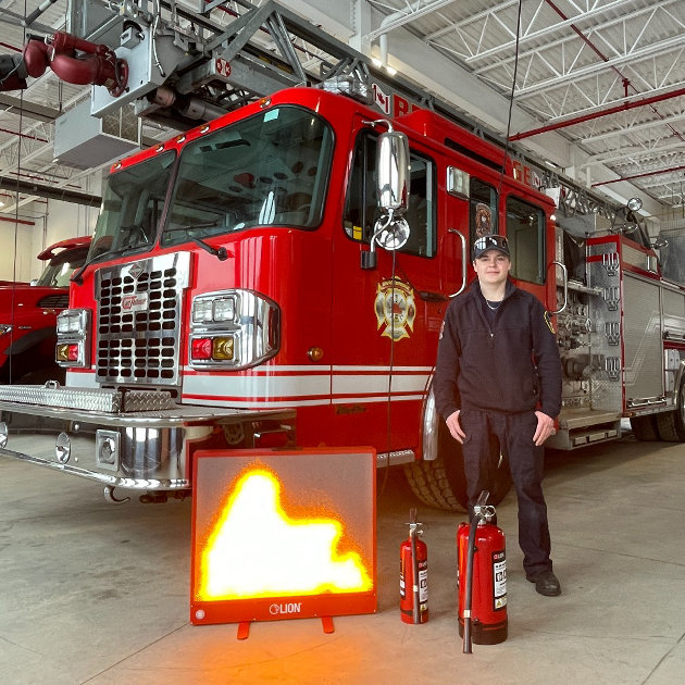 Bracebridge FD gets $25,425 grant from Firehouse Subs