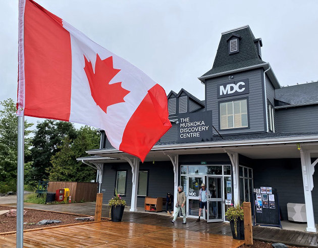 Celebrate Canada Day at the Muskoka Discovery Centre with music, cake, and family fun