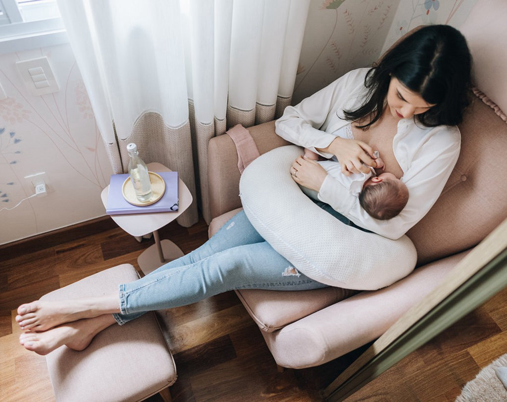 breastfeeding-1024×812.jpg
