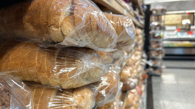 Canadians can now submit a claim in bread price fixing settlement