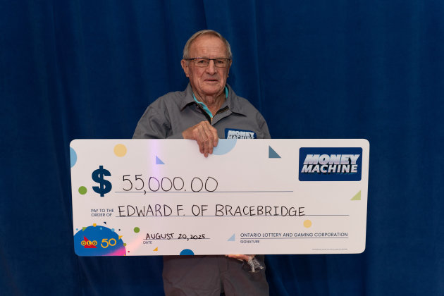 Bracebridge man snags $55,000 inside the Money Machine