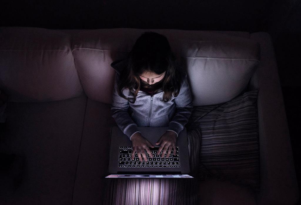 Internet-and-children-1024×697.jpg