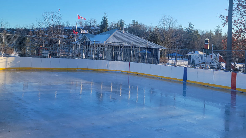 outdoor-rink-1-cropped-1.jpg