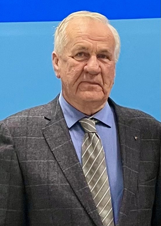 Moore-Photo.jpg