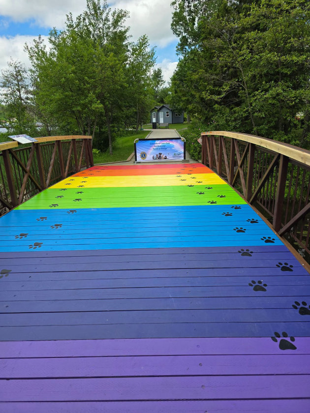 Gravenhurst unveils pet memorial and launches pet-friendly tourism guide